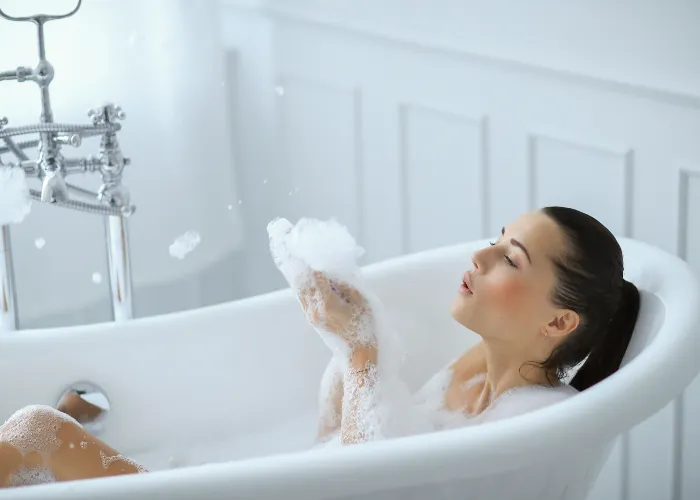 How to Find the Best Bubble Bath for Sensitive Skin